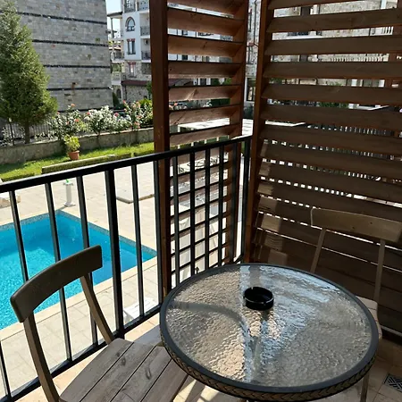 студио до плажа влас